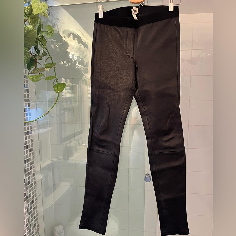 Wilfred Free stretch french leather leggings